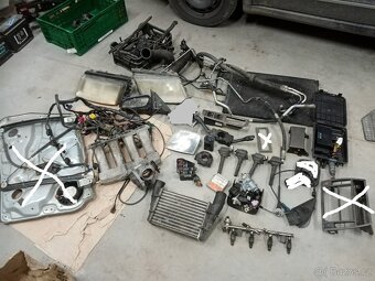 VOLKSWAGEN PASSAT B5 - 2