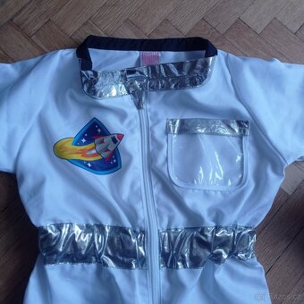 Nový kostým kosmonauta 116 - 2