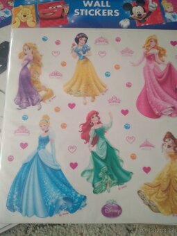 Dekorace Sam lepky nove - 2