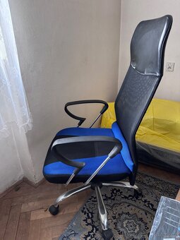 Kancelářská židle - 2