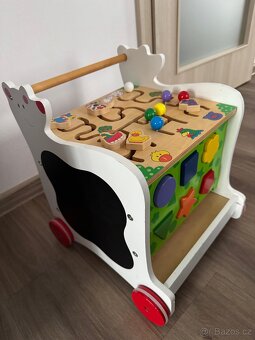 Dřevěné interaktivní chodítko - 2