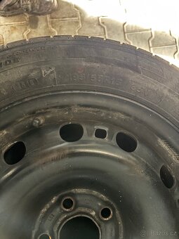 Ocelové disky s pneu 195/55/15 - 2