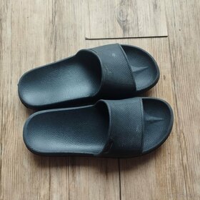 Nazouváky 30/31, 35/36, 37 a cvičky piškoty 21,5 a 23,5 cm - 2