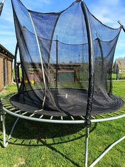 Trampolína - 2