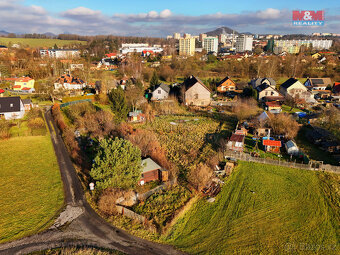 Prodej pozemku k bydlení se zahradou, 1300 m², Česká Lípa - 2