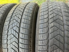Zimní pneu 215 65 17 Pirelli - 2