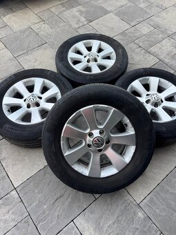 Originální alu kola Vw Tiguan 5x112 16 215/65R16 Continental - 2