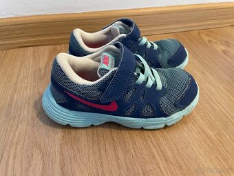 Dětské boty NIKE lehké vel. 27 / 16cm - 2