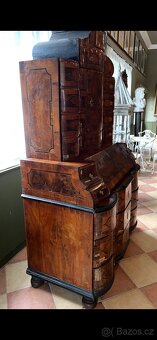 ORIGINÁLNÍ BAROKNÍ SEKRETÁŘ 1.pol.18.st - 2