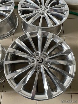 Alu kola Trinity na Škoda Superb 3 L&K, R19 - 2