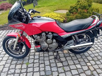 Yamaha XJ900 - 2