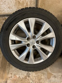 Alu kola Toyota 5x114,3 - 7,5jx18 et45 - 235/55 r18 - 2