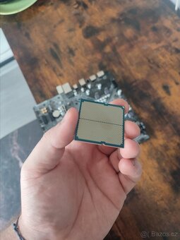 AMD Ryzen 5 8500G - 2