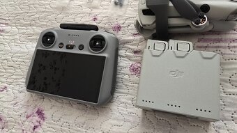 DJI Mini 4 Pro Fly More Combo (DJI RC 2) - 2