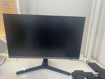 Samsung monitor - 2
