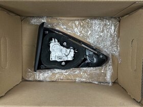 Levé zadní světlo VW Touran (VAG 5TA 945 093 D) - 2