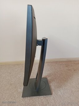 Prodám monitor HP Z22n - 2