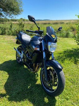 Suzuki GSR 600 - 2