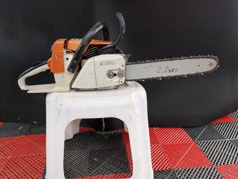 Prodám motorovou pilu Stihl 026 (1999) - 2