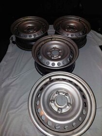 Plechové disky 4x R15 Renault - 2