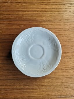 Porcelánové podšálky, talířky - 2