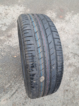 rezervní kolo Škoda Octavia 2 + výplň rezervy - 2