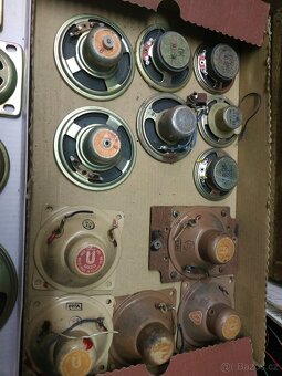 staré reproduktory, reprobedny - 2