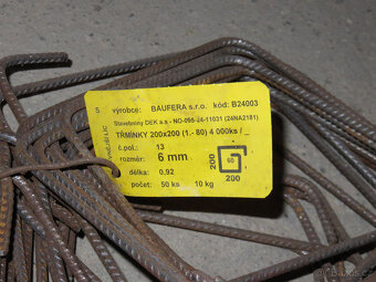 OCELOVÉ TŘMÍNKY 200x200x6 - 2