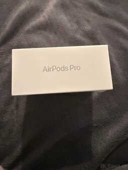 Apple AirPods Pro 3 - 2