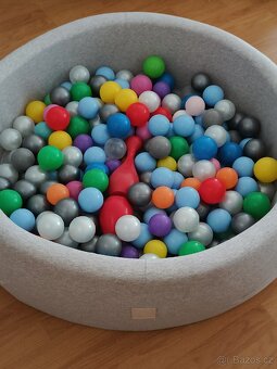 Dětský bazén s balónky - 2