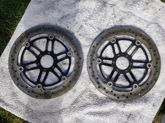Brzdové kotouče - 2