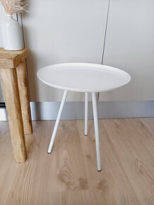 Bílý kovový stolek Frost - WHITE LABEL - 2