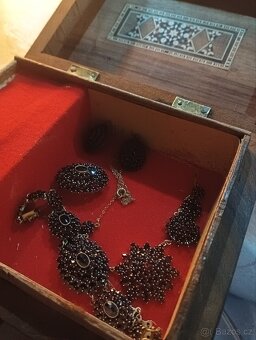 Stříbrné starožitné sperky - 2