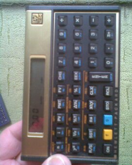 Vědecké kalkulačky HP - 2
