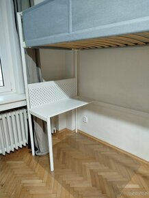 Vyvýšená postel se stolkem IKEA VITVAL - 2