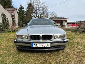 BMW e38 728i - 2