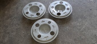 ŠKODA FAVORIT /FORMAN původní tři poklice - 2
