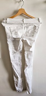 Dámské bílé skinny džíny, velikost S - 2