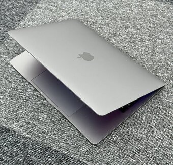 Apple MacBook PRO 13" 2019 CZ TOUCHBAR ✅ - 2