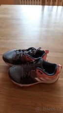 Sportovni boty Adidas vel.30 - 2