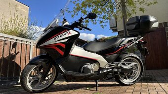 Honda Integra NC 700D, DCT - 2