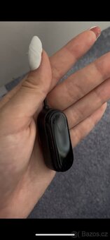 MiBand 4 hodinky - 2