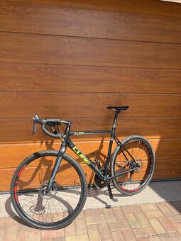 Cube Cross Race - 2