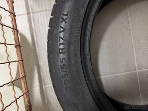 Barum Polaris - 205/55 R17 V XL - 2