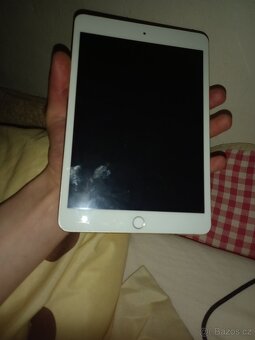 Apple tablet - 2