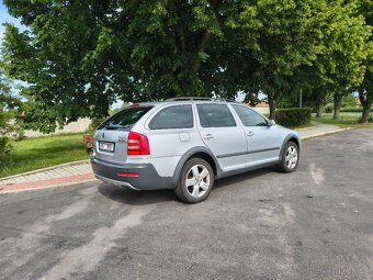 Škoda Octavia II Scout TDI - 2