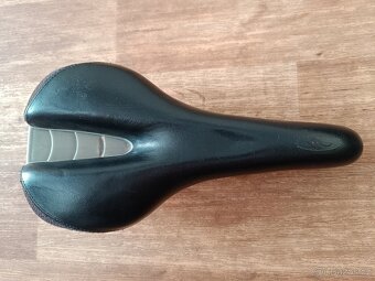 Sedlo Specialized - 2