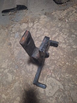 Závěs na traktor - 2