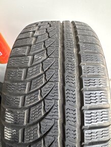 215/40R17 87V xl Nokian WRA4 - 2