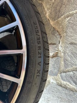 Al disk a pneu 255/35 R21 zimní - 2